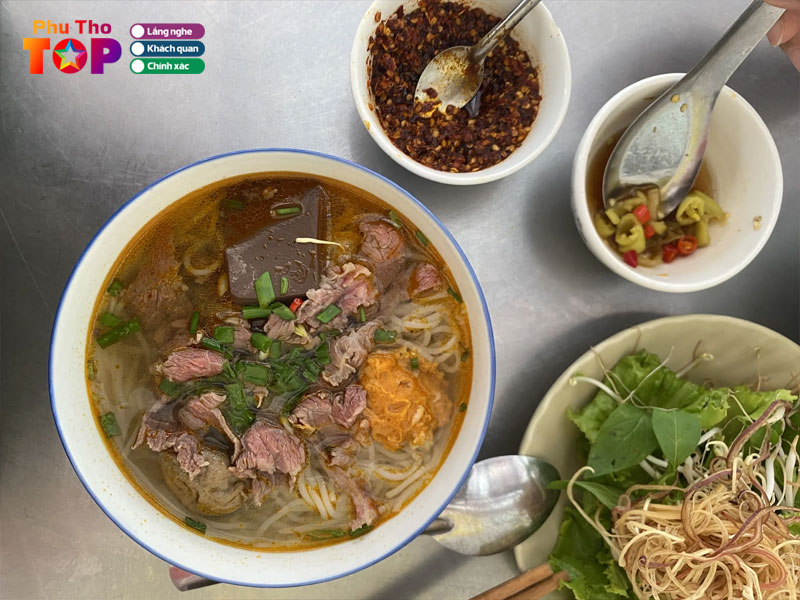 Cau-hoi-thuong-gap-ve-quan-bun-bo-hue-o-phu-tho-phuthotoplist