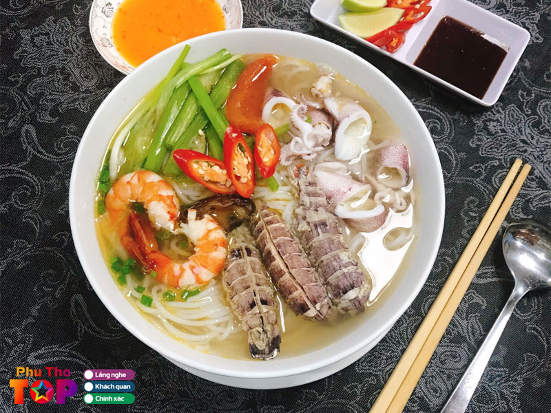 Cau-hoi-thuong-gap-ve-quan-bun-hai-san-phu-tho-phuthotoplist