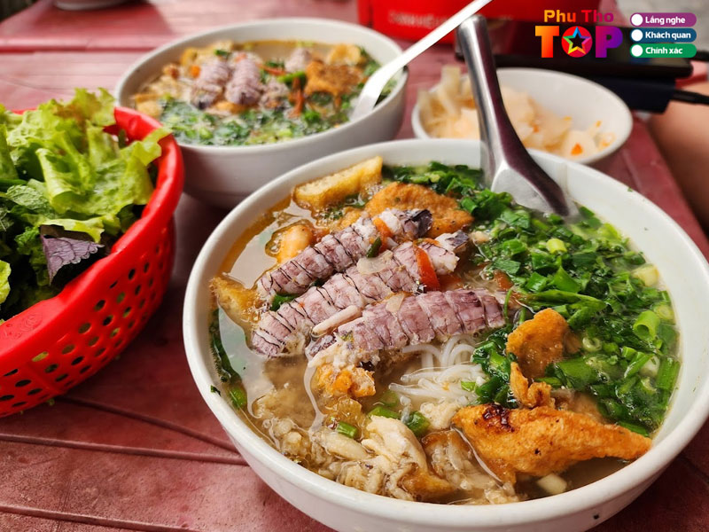 Huong-dan-lua-chon-va-meo-trai-nghiem-tu-dan-ban-dia-phuthotoplist