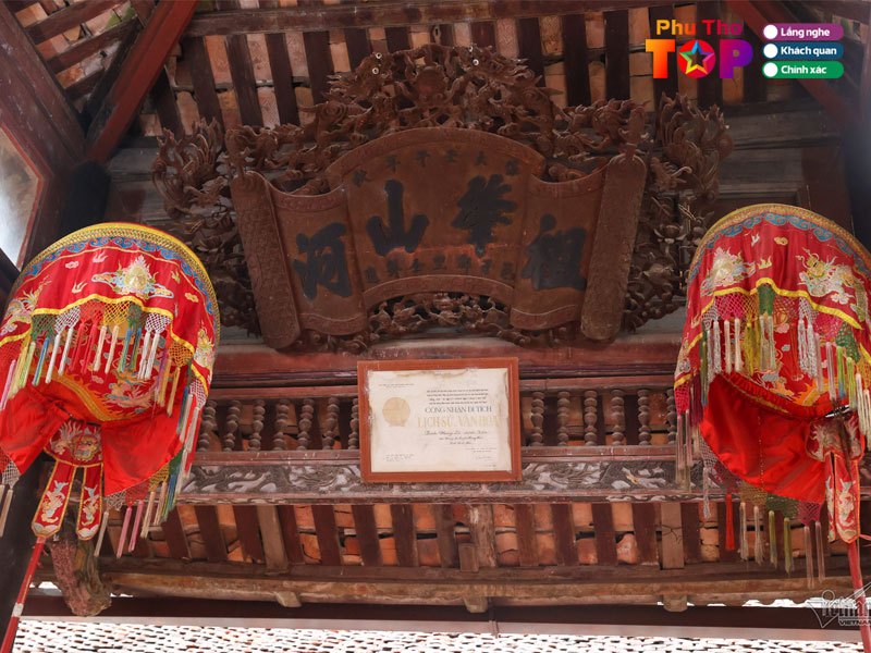 kien-truc-cua-dinh-co-hung-lo-phuthotoplist