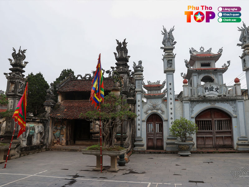 kien-truc-cua-dinh-co-hung-lo-phuthotoplist