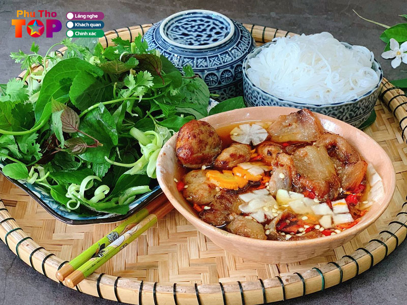 Mot-so-tieu-chi-de-chon-duoc-quan-bun-cha-ha-noi-ngon-chuan-vi-phuthotoplist