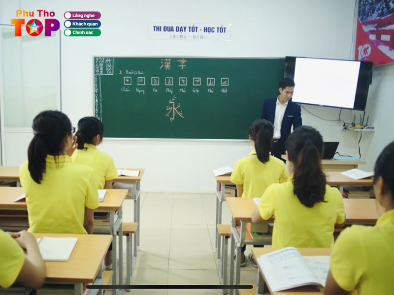 Hoc-tieng-nhat-co-de-xin-viec-khong-phuthotoplist