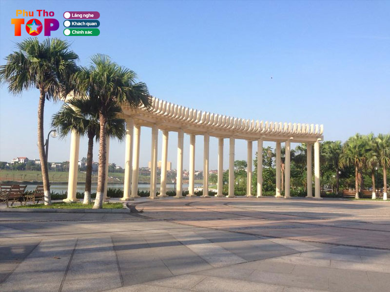 Khu-son-tinh-thuy-tinh-phuthotoplist