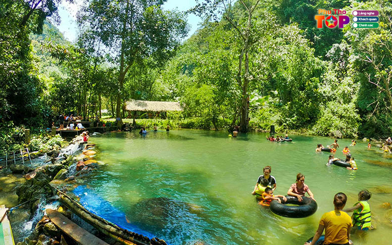 Nen-den-vuon-quoc-gia-xuan-son-thoi-gian-nao-1