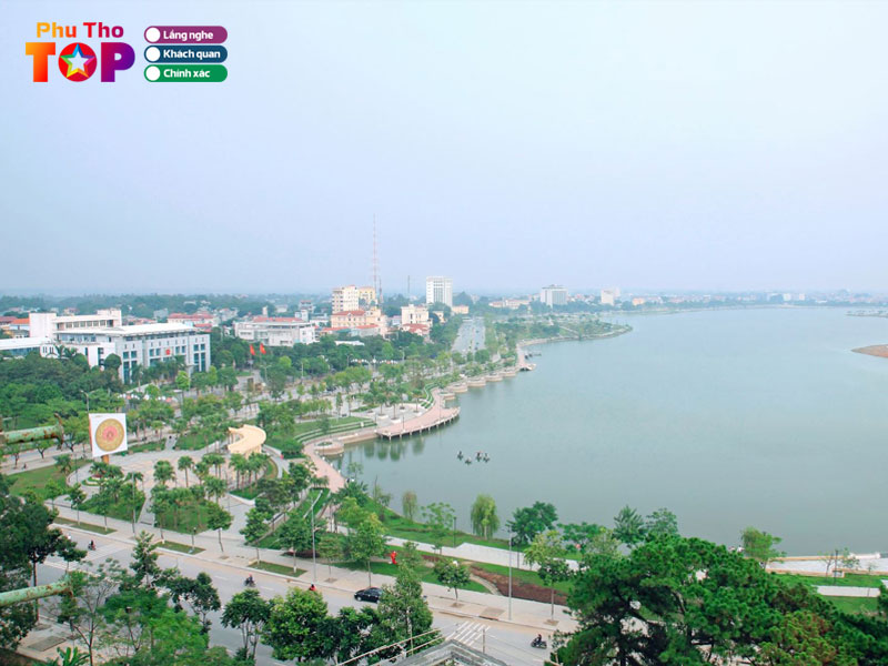 Thoi-diem-di-cong-vien-van-lang-viet-tri-thich-hop-phuthotoplist