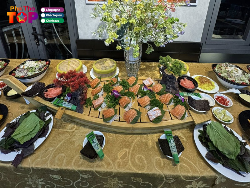 Nha-hang-mon-ngon-6-phuthotoplist