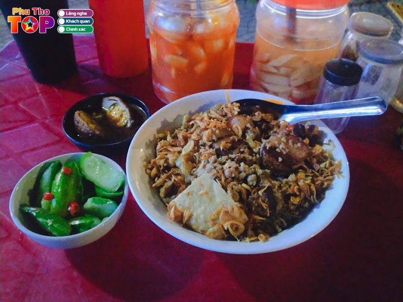 Chao-dem-huyen-bi-phuthotoplist