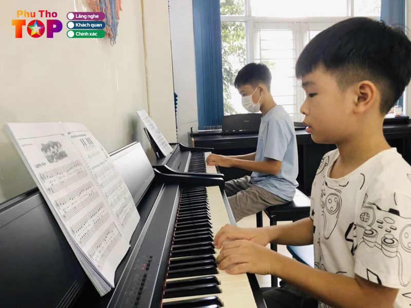 Mot-so-tieu-chi-khi-chon-noi-day-dan-piano-phuthotoplist
