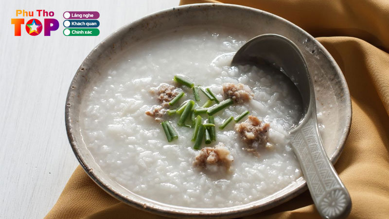 Top-5-dia-chi-ban-chao-thit-bam-phu-tho-ngon-an-la-me-phuthotoplist