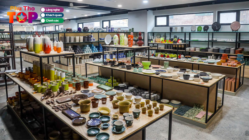 Top-5-dia-chi-ban-gom-su-tai-phu-tho-dep-tinh-xao-phuthotoplist