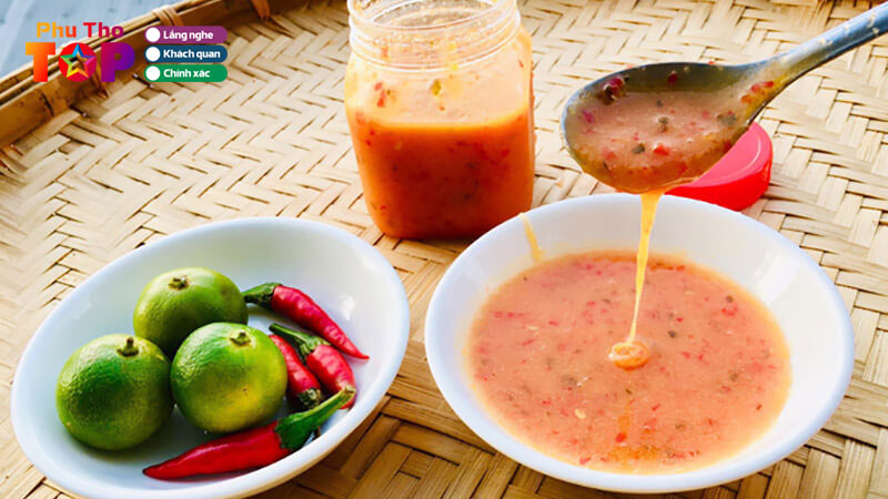 5-dia-chi-ban-muoi-cham-hai-san-tai-phu-tho-ngon-an-la-ghien-phuthotoplist