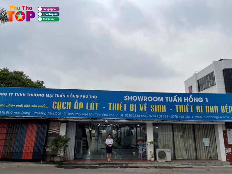 Showroom-tuan-hong-phuthotoplist