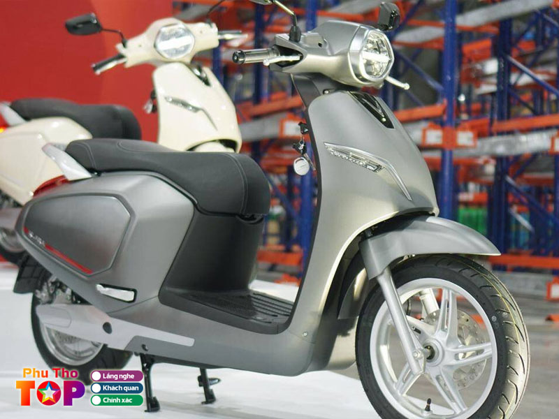 Nhung-tieu-chi-khi-mua-xe-may-dien-o-cac-cua-hang-uy-tin-phuthotoplist