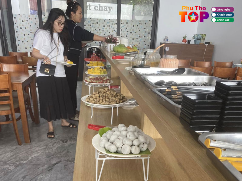Tieu-phuong-vegetarian-phuthotoplist
