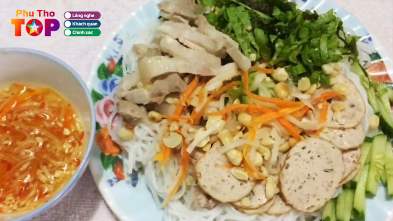 Top-5-dia-chi-ban-bun-tron-tai-phu-tho-sieu-ngon-an-la-me-phuthotoplist