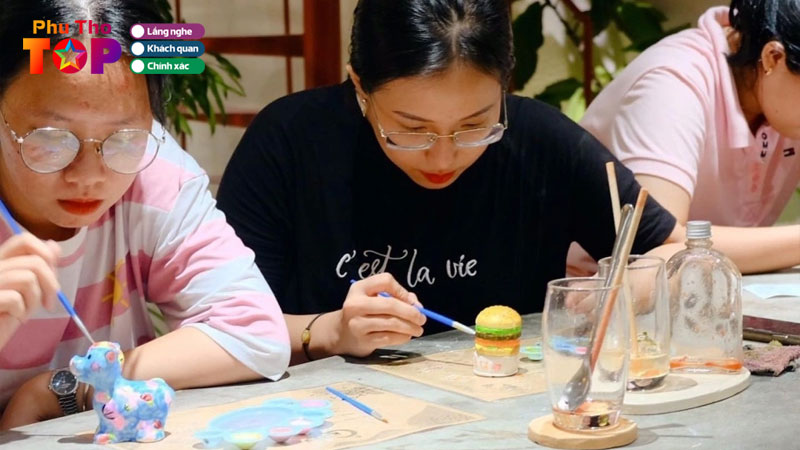 Top-5-quan-cafe-to-tuong-o-phu-tho-cho-ban-thoa-suc-sang-tao-phuthotoplist