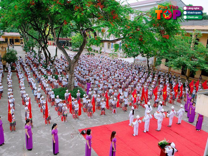 Truong-tieu-hoc-tien-kien-phuthotoplist