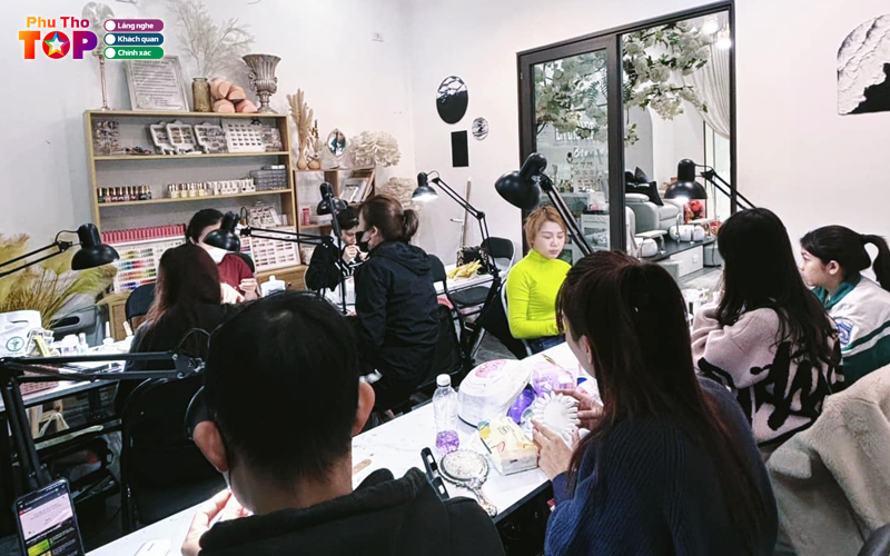 Cali-beauty-center-phuthotoplist