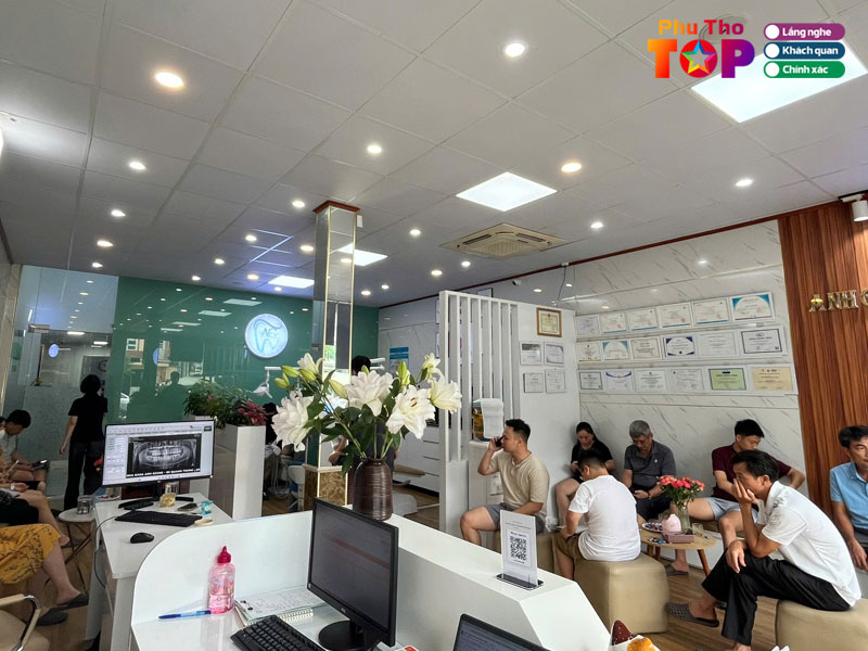 Nha-khoa-anh-giang-phuthotoplist