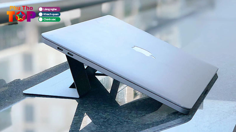 Top-5-dia-chi-ban-gia-do-laptop-o-phu-tho-tot-nhat-hien-nay-phuthotoplist