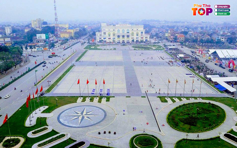 Quang-truong-hung-vuong-phuthotoplist