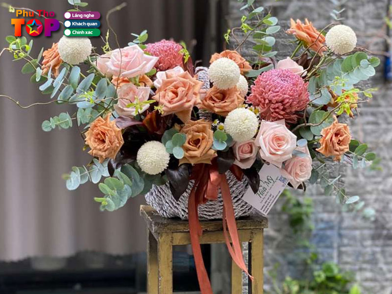 Mot-so-luu-y-khi-lua-chon-shop-hoa-tuoi-o-huyen-thanh-ba-uy-tin-phuthotoplist