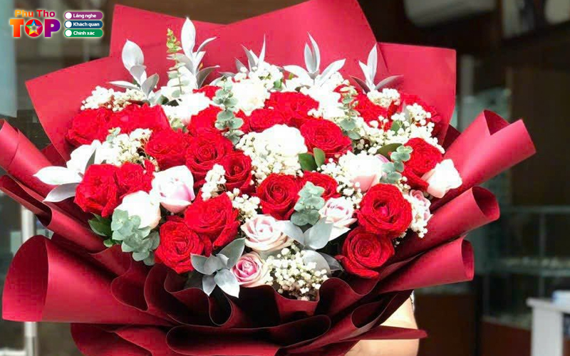 Shop-hoa-tuoi-phuong-anh-phuthotoplist