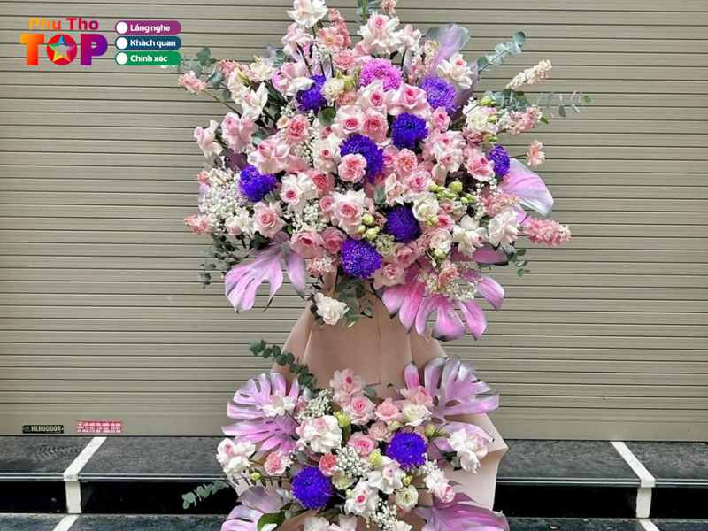 Tiem-hoa-tuoi-hoang-linh-phuthotoplist