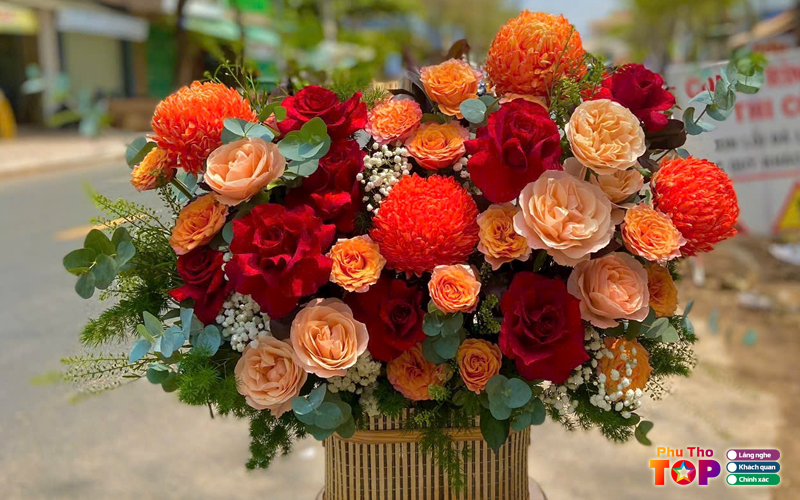 Tiem-hoa-tuoi-kien-nam-phuthotoplist