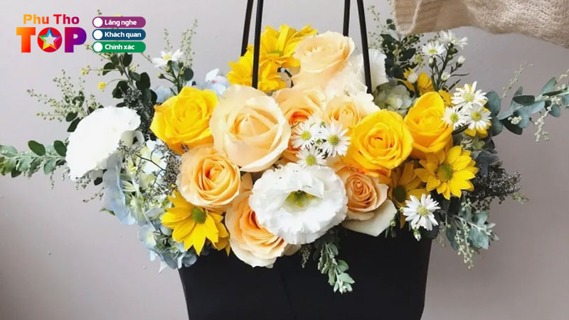 Top-10-shop-hoa-tuoi-o-huyen-lam-thao-tinh-te-chuyen-nghiep-phuthotoplist