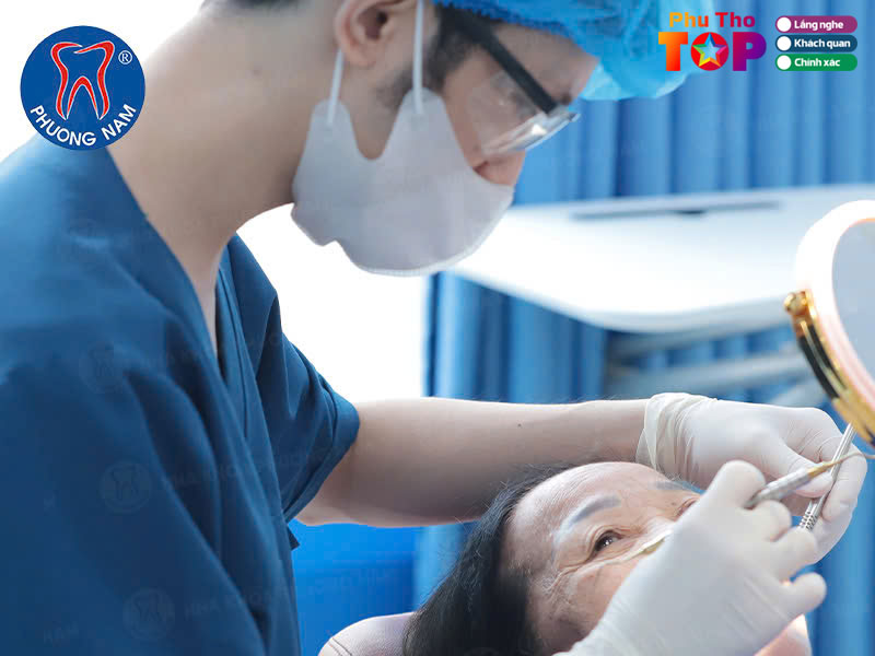 Nha-khoa-phuong-nam-phuthotoplist