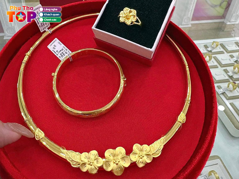 Vang-bac-son-huyen-phuthotoplist