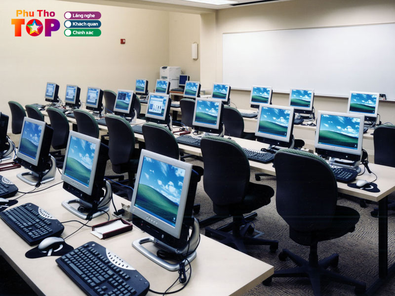 Dai-hoc-hung-vuong-phuthotoplist