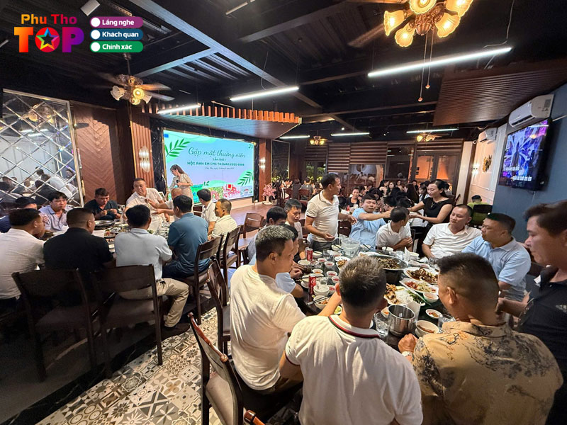 Nha-hang-sen-19-phuthotoplist