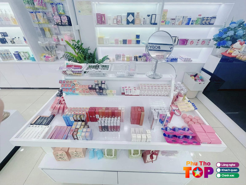 Nhung-cosmetic-phuthotoplist