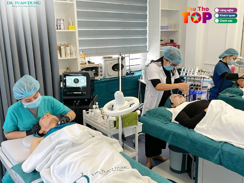 Tham-my-dr-tuan-dung-phuthotoplist