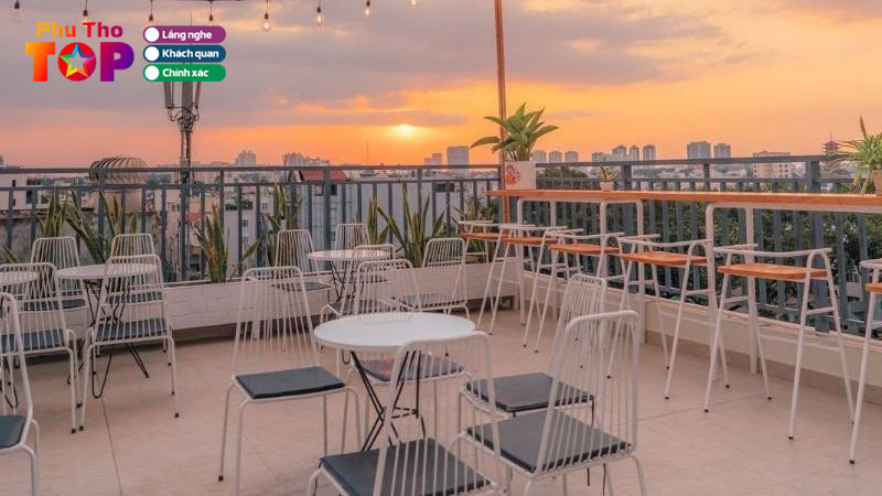 Top-5-quan-cafe-san-thuong-o-phu-tho-view-dep-chill-het-nac-phuthotoplist