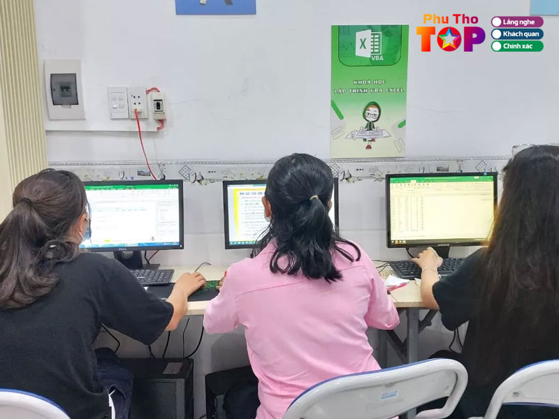 Truong-cao-dang-nghe-phu-tho-phuthotoplist