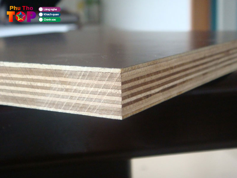 Van-ep-tuan-anh-phuthotoplist