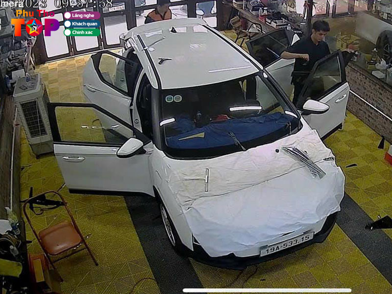 Trung-tam-noi-that-xe-hoi-quang-tien-phuthotoplist