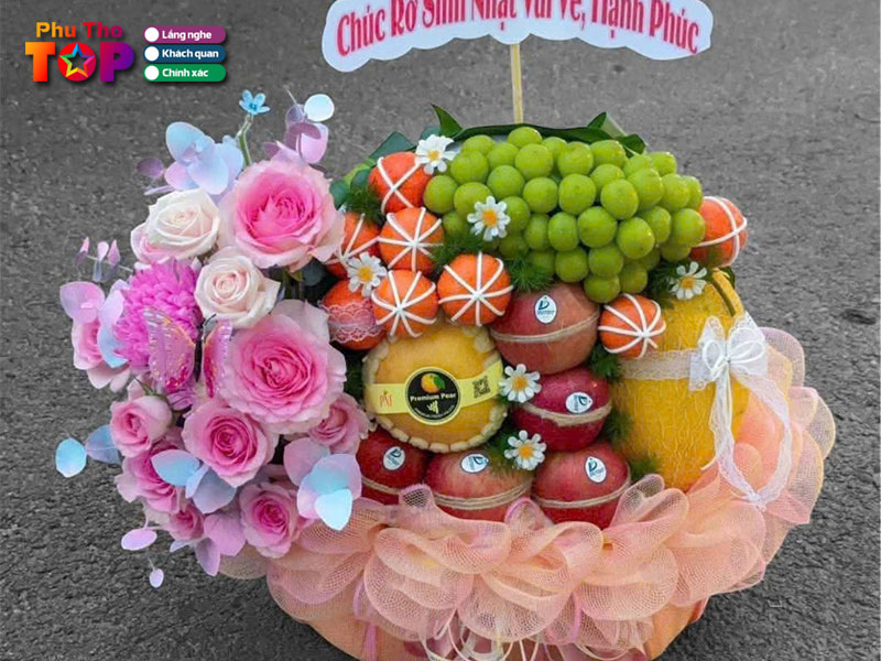 Hoa-tuoi-thuy-trang-phuthotoplist