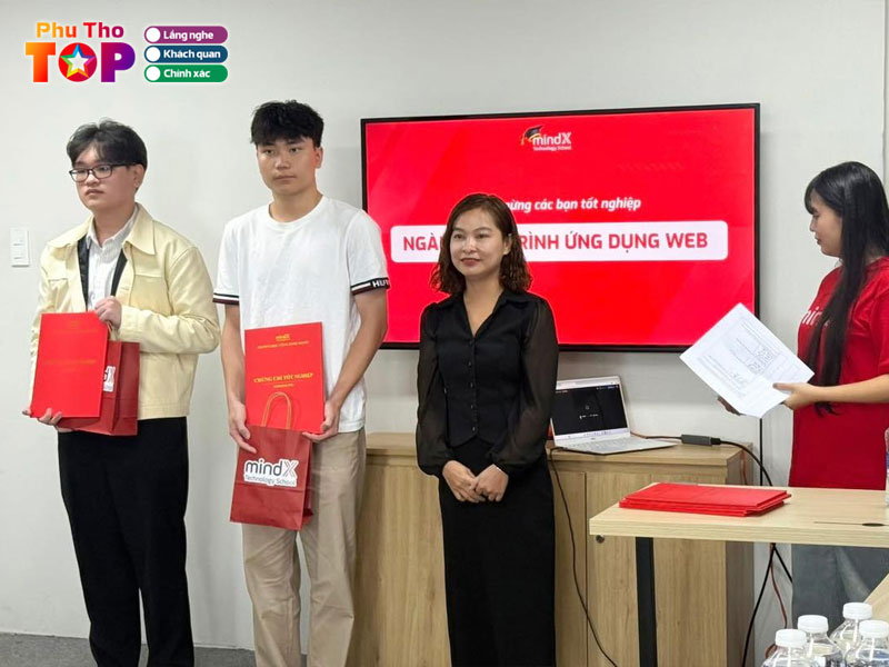 Mindx-technology-school-phuthotoplist