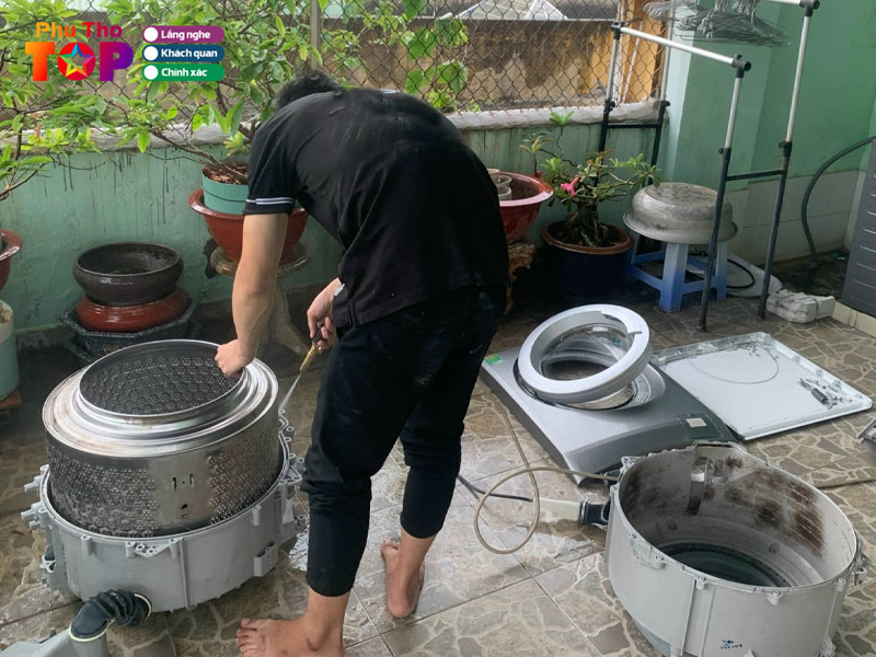 Dien-tu-dien-lanh-viet-tri-phuthotoplist