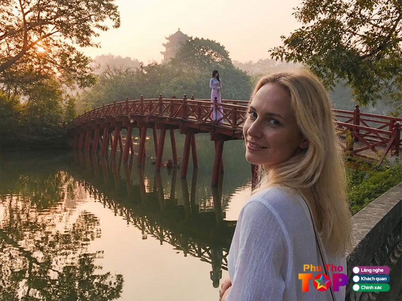 Pho-co-ha-noi-net-dep-doi-thuong-qua-ong-kinh-cao-studio-phuthotoplist